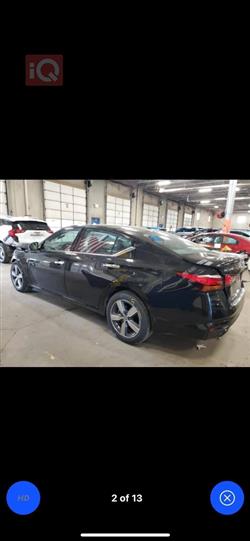 نيسان ألتيما